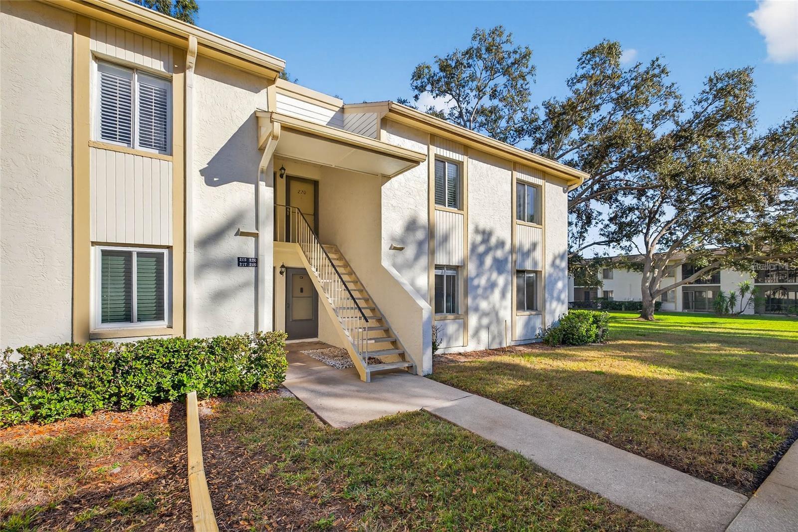 Photo of 219 PALMETTO COURT #219 OLDSMAR FL 34677