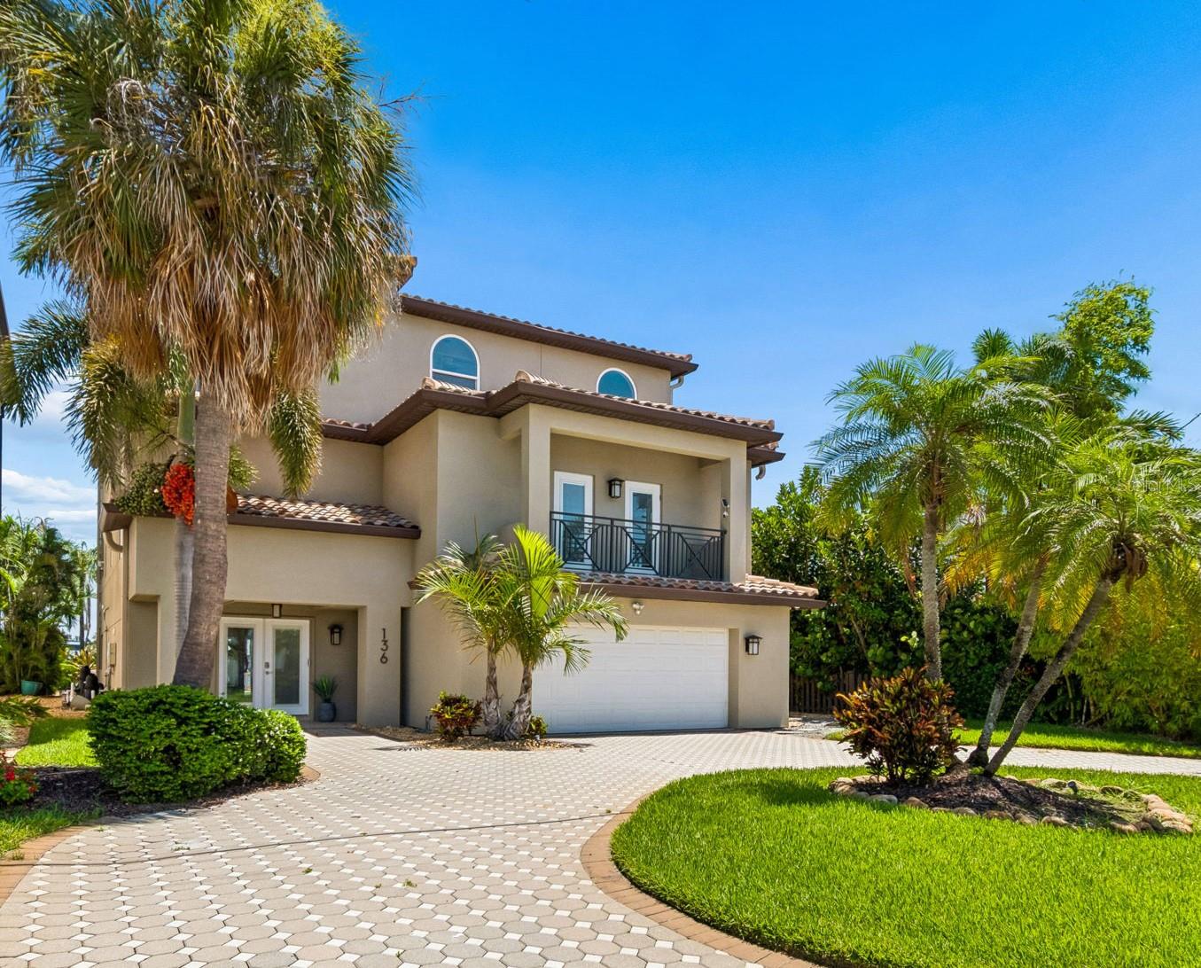 Photo of 136 DEVON DRIVE CLEARWATER BEACH FL 33767