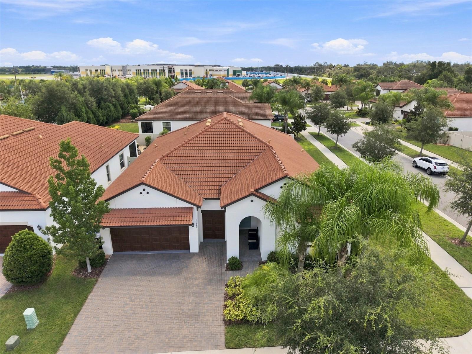 Photo of 16920 SCUBA CREST STREET WIMAUMA FL 33598