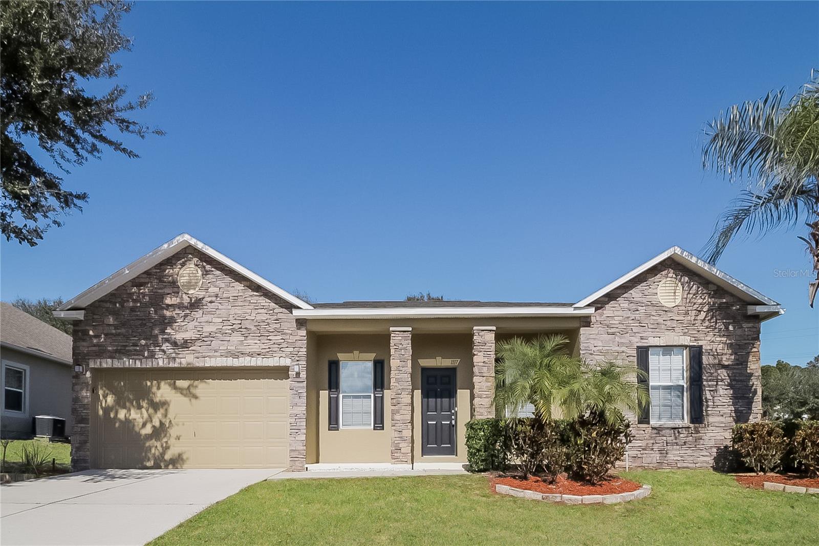 Photo of 1117 SPRUCE RIDGE COURT MINNEOLA FL 34715