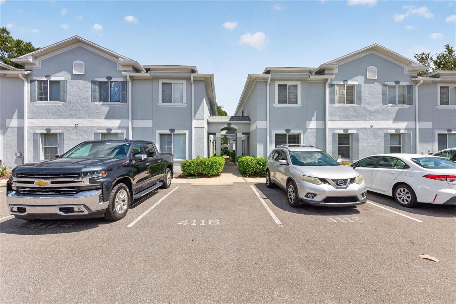 Photo of 4110 WATERSIDE ISLAND COURT TAMPA FL 33617