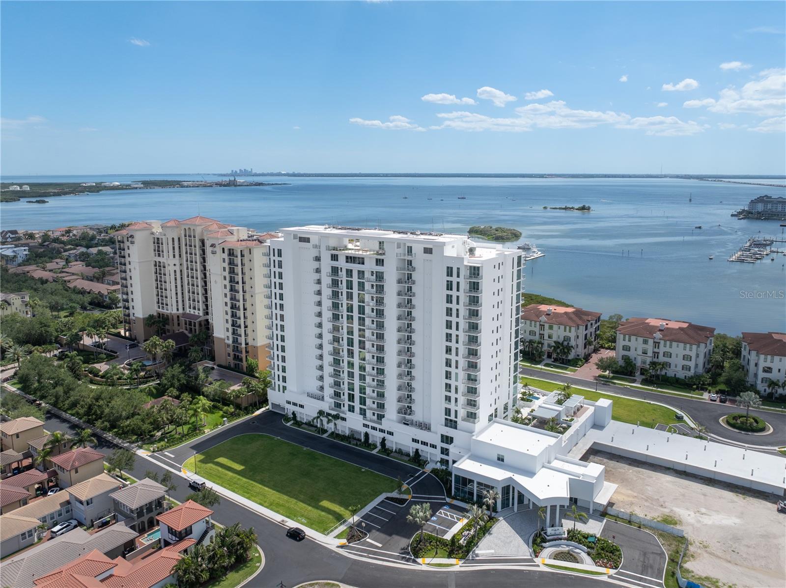 Photo of 5713 BOWEN DANIEL DRIVE #606 TAMPA FL 33616