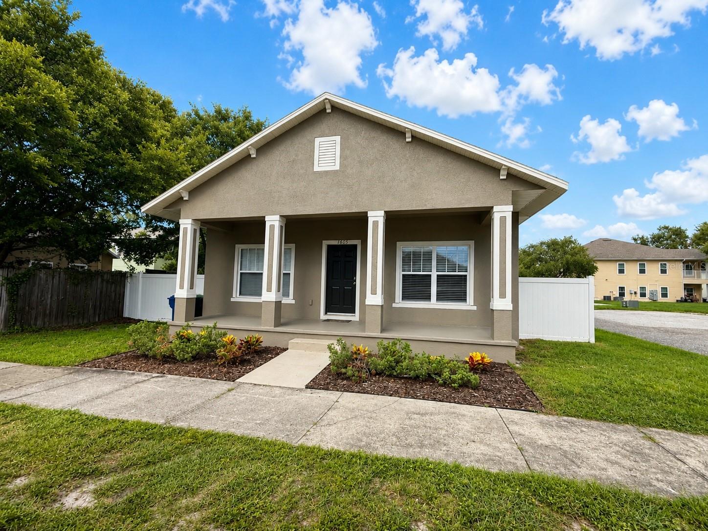 Photo of 7605 N DIXON AVENUE TAMPA FL 33604