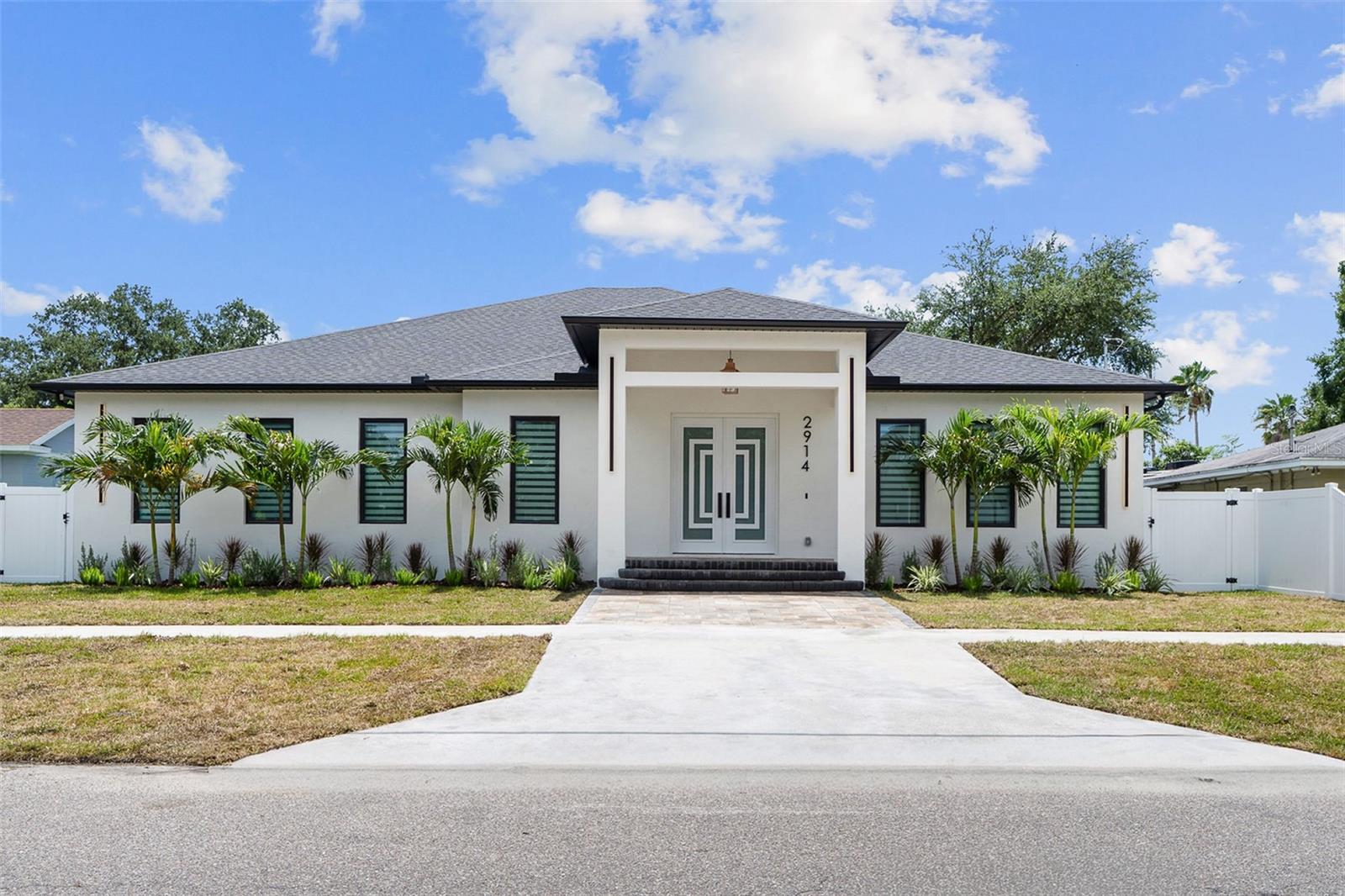 Photo of 2914 W WALNUT STREET TAMPA FL 33607