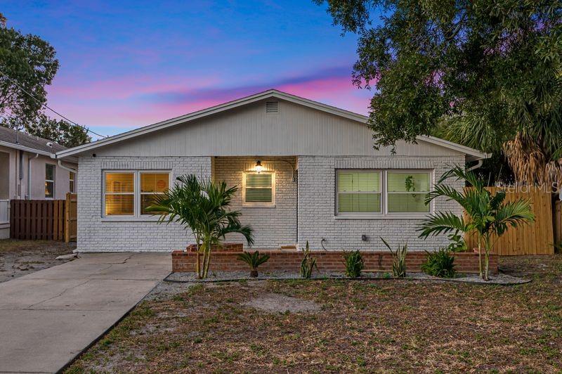 Photo of 4409 W PEARL AVENUE TAMPA FL 33611