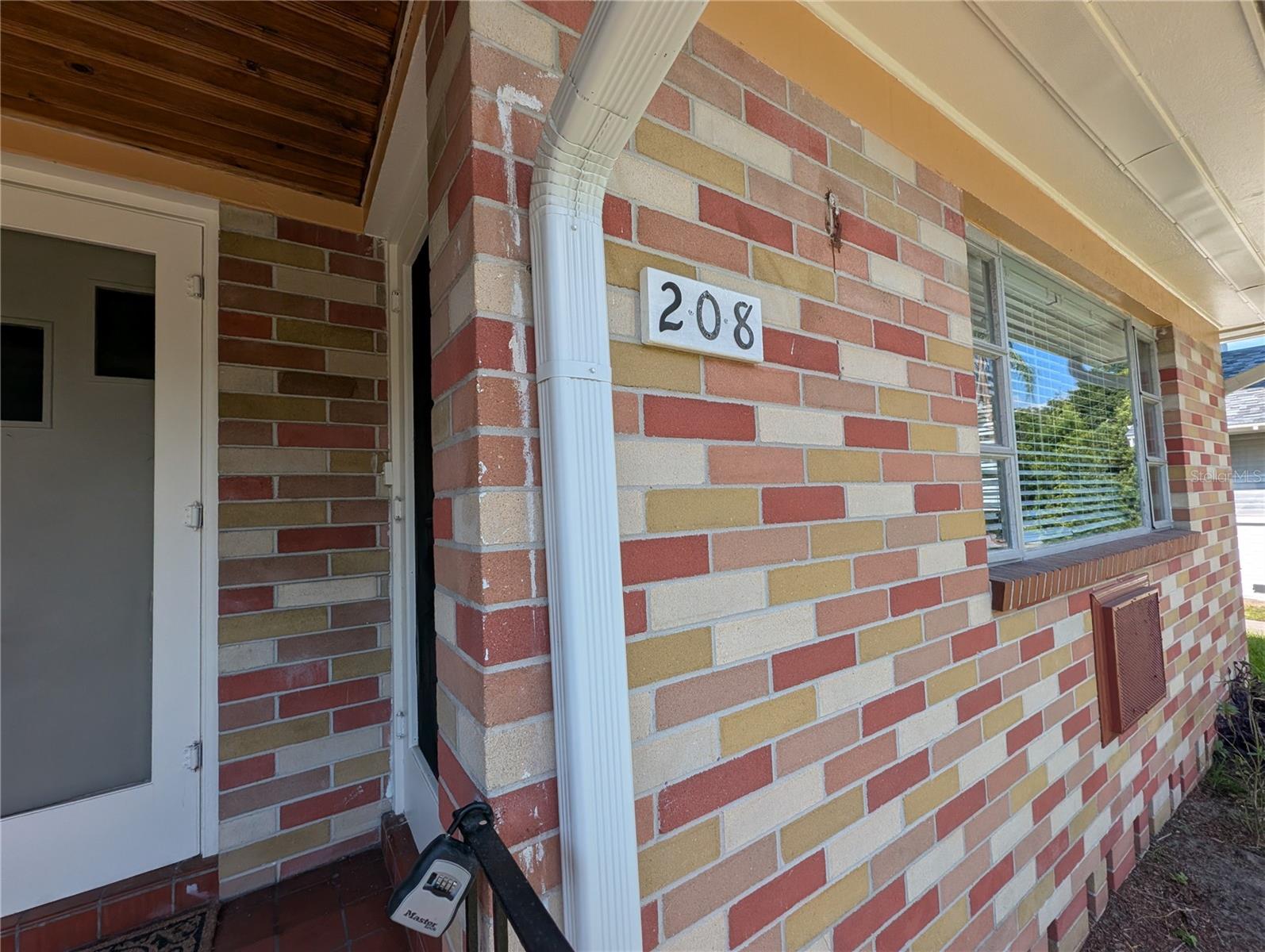 Photo of 208 12TH AVENUE ST PETERSBURG FL 33701