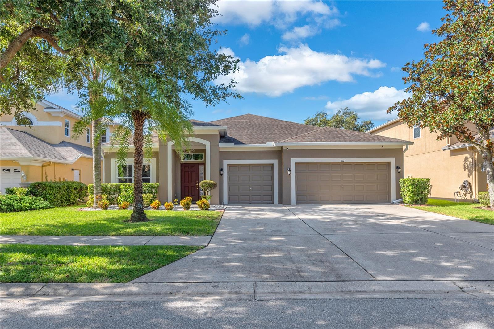Photo of 1407 RUSHGROVE CIRCLE DOVER FL 33527