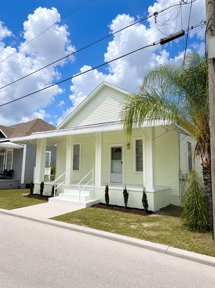 Photo of 2908 BANZA STREET TAMPA FL 33605