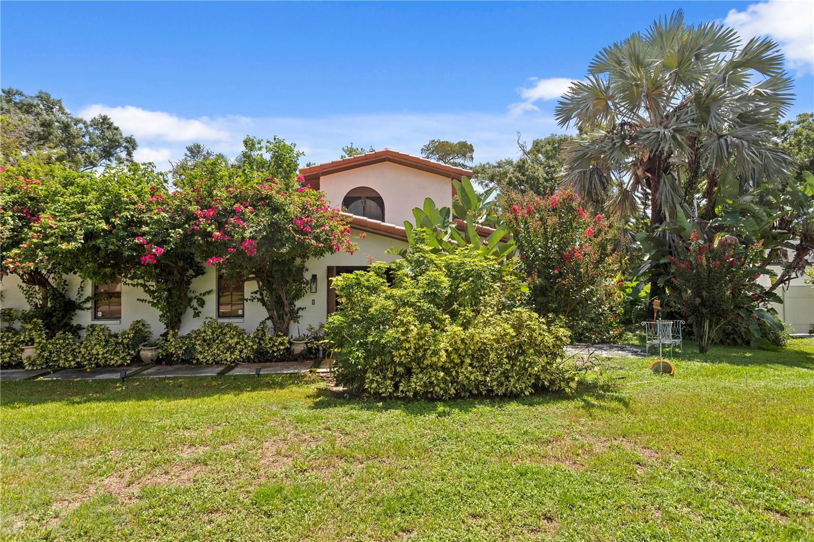 Photo of 7915 FLOWERFIELD DRIVE TAMPA FL 33615