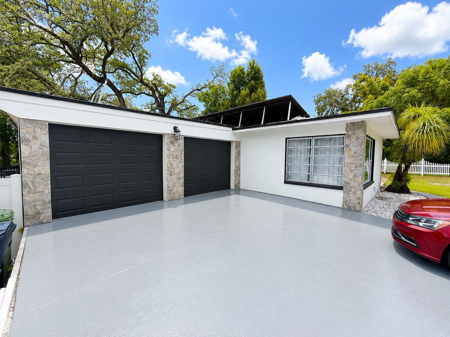 Photo of 8907 EL PORTAL DRIVE TAMPA FL 33604