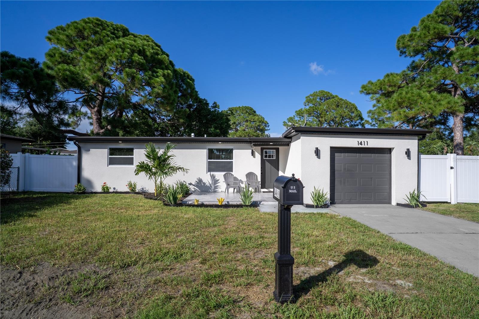 Photo of 1411 TYRONE BOULEVARD ST PETERSBURG FL 33710