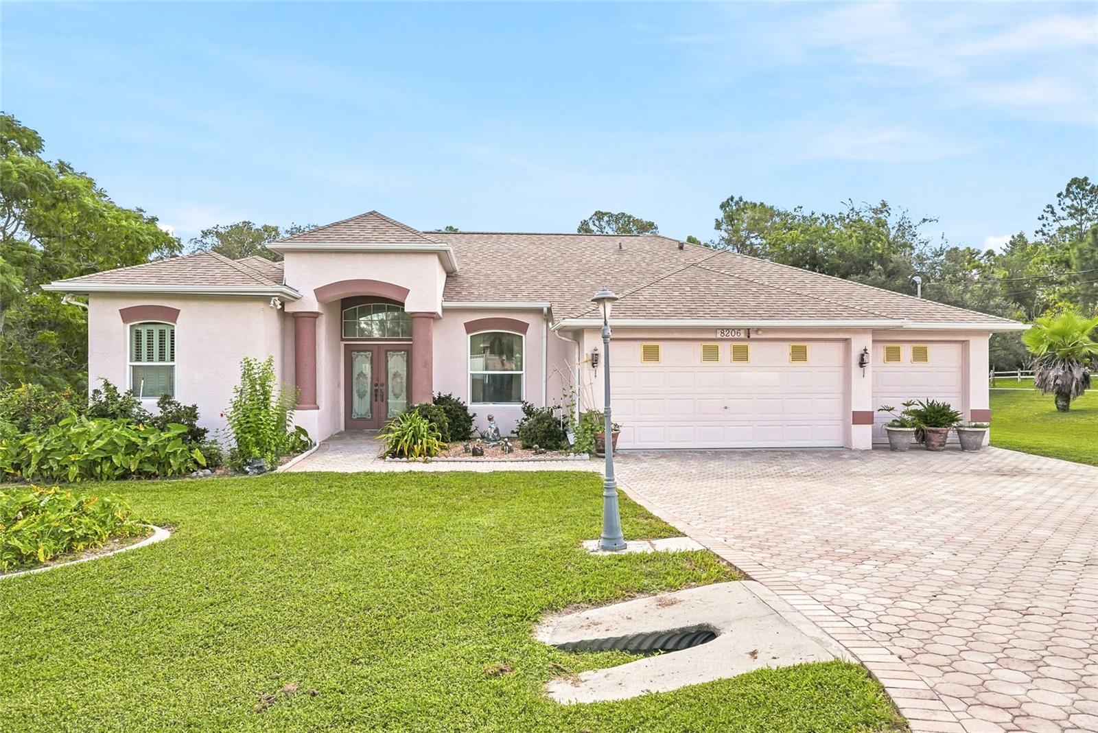 Photo of 8206 NIGHTINGALE ROAD WEEKI WACHEE FL 34613