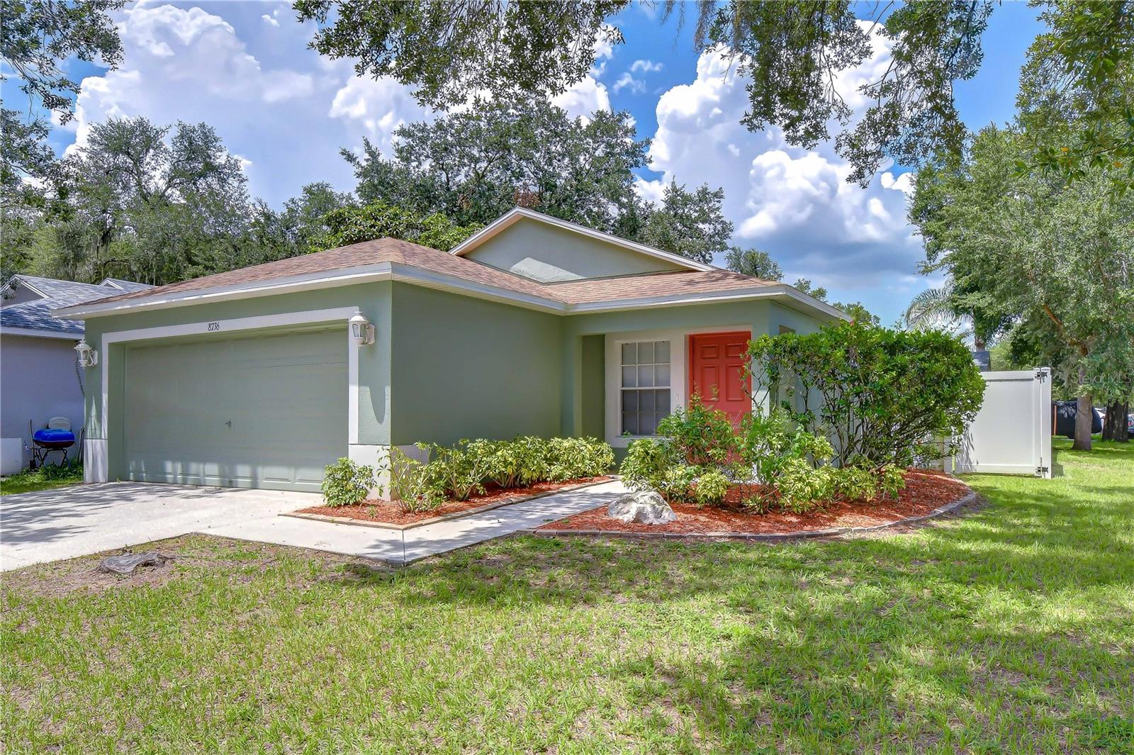 Photo of 8736 MORRISON OAKS COURT TEMPLE TERRACE FL 33637