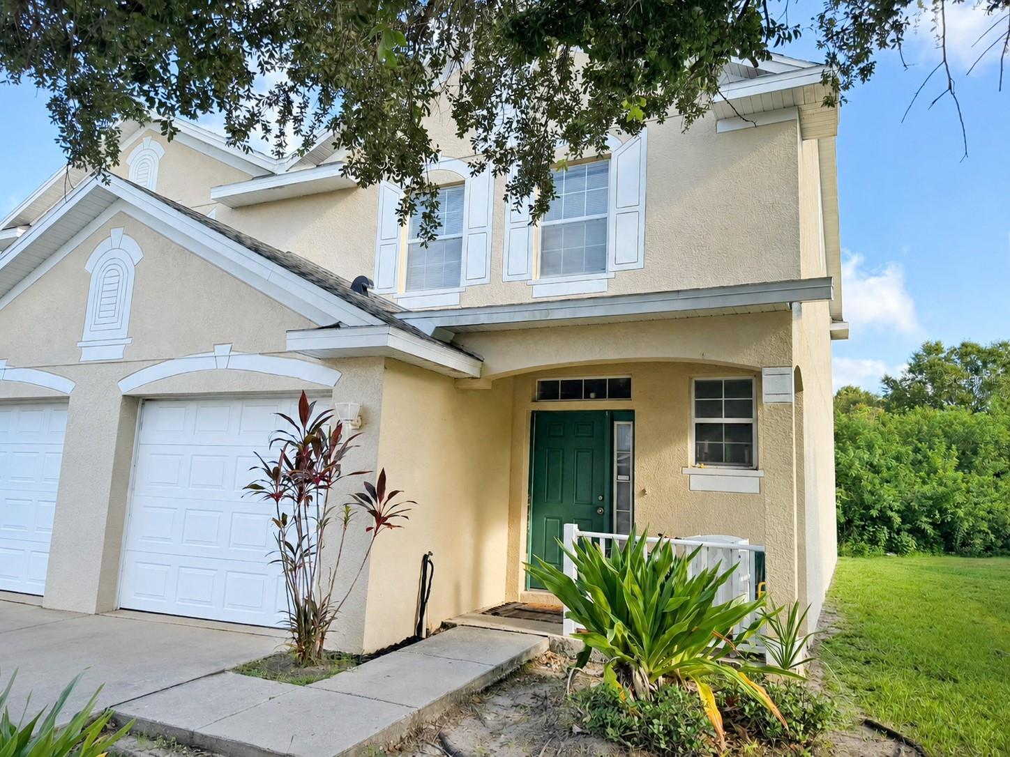 Photo of 6225 OLIVEDALE DRIVE RIVERVIEW FL 33578