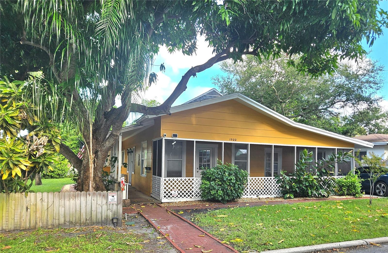 Photo of 1500 N OSCEOLA AVENUE CLEARWATER FL 33755