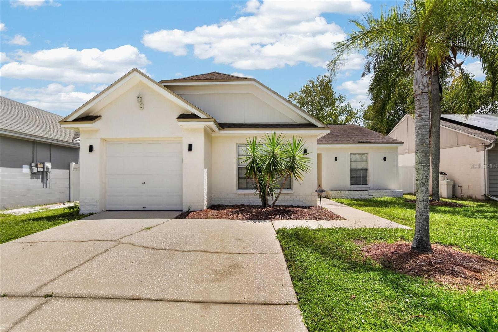 Photo of 9063 DIXIANA VILLA CIRCLE TAMPA FL 33635