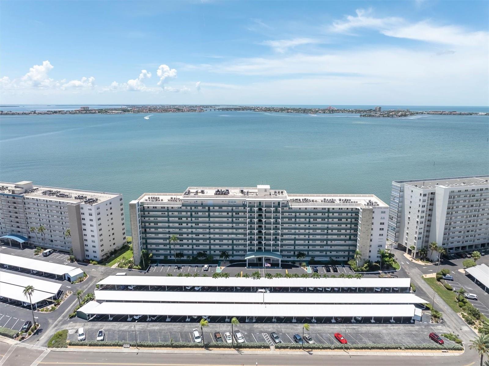 Photo of 6020 SHORE BOULEVARD #412 GULFPORT FL 33707