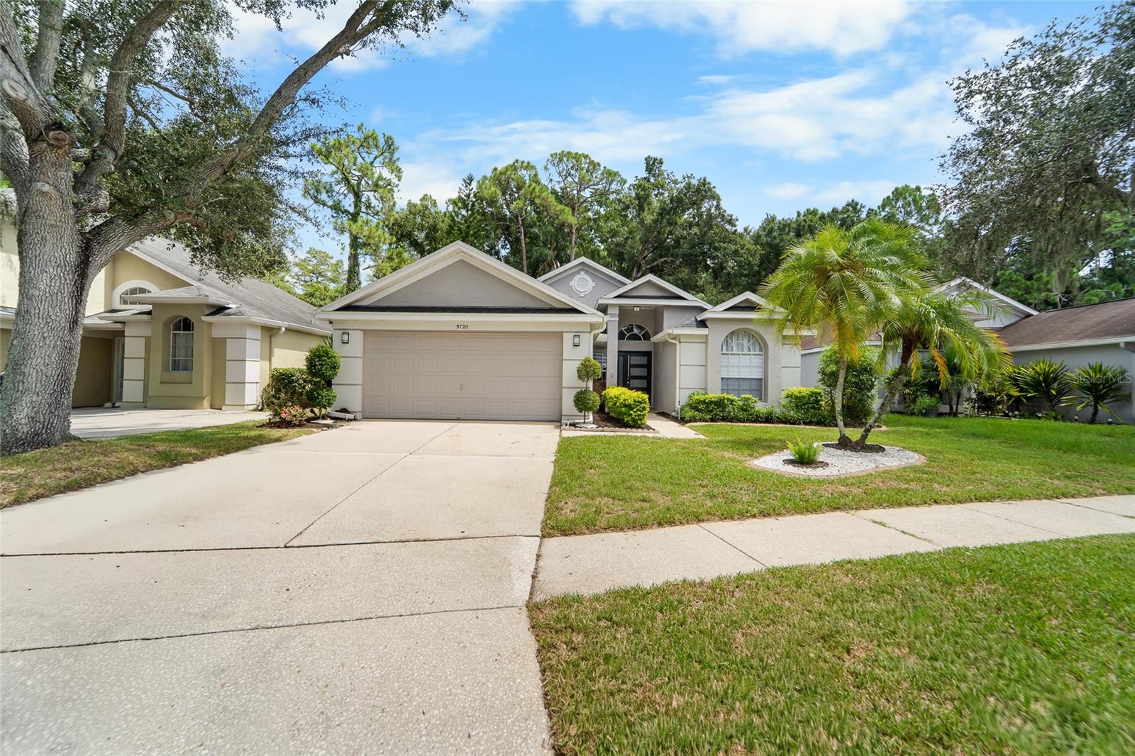 Photo of 9720 FREDERICKSBURG ROAD TAMPA FL 33635