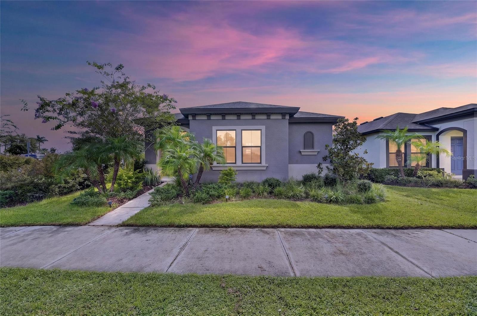 Photo of 12427 BAY ESTUARY BEND RIVERVIEW FL 33579