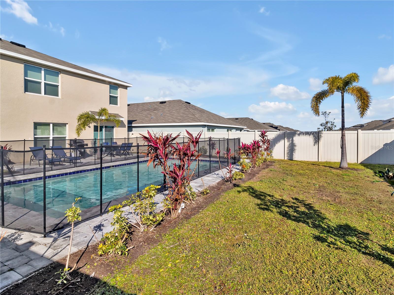 Photo of 16762 SUNBURST LAKE STREET WIMAUMA FL 33598