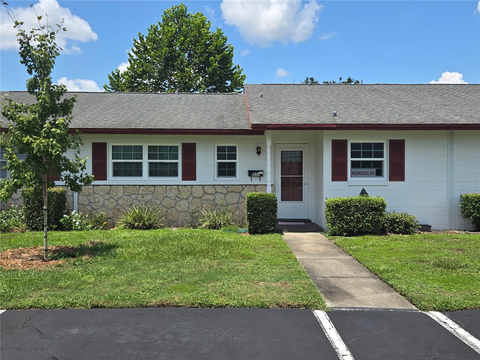 Photo of 217 N HILL AVENUE #20 DELAND FL 32724