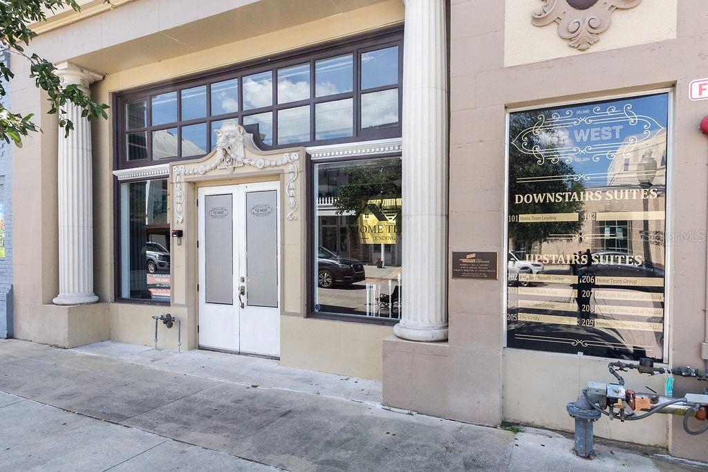 Photo of 112 W INDIANA AVENUE #206 DELAND FL 32720