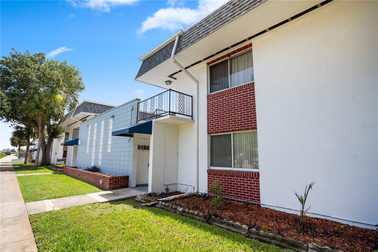 Photo of 303 RIDGE BOULEVARD #110 SOUTH DAYTONA FL 32119