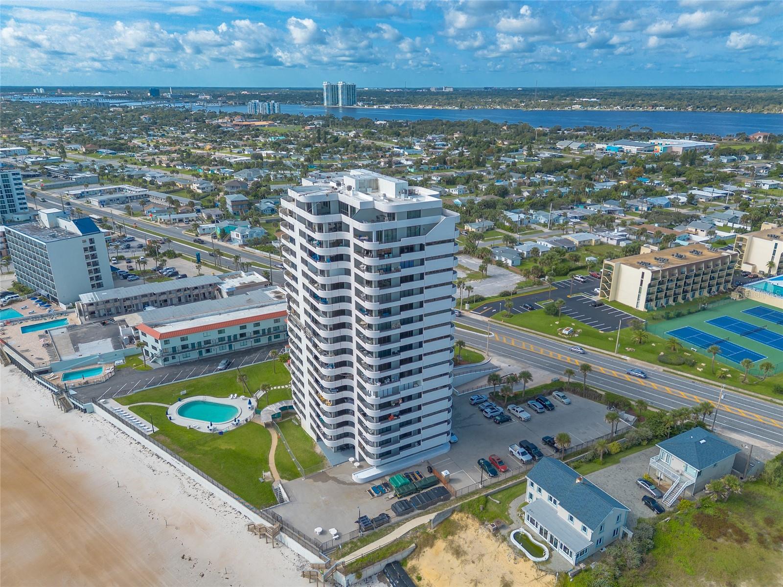 Photo of 1420 N ATLANTIC AVENUE #601 DAYTONA BEACH FL 32118