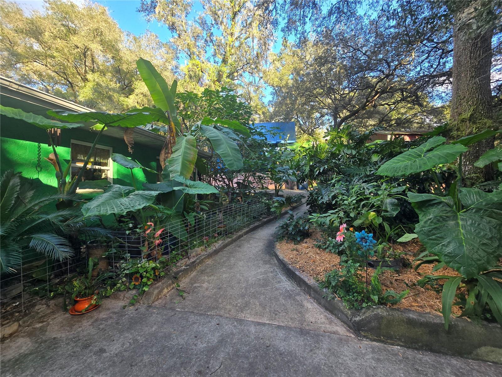 Photo of 940 W MINNESOTA AVENUE ORANGE CITY FL 32763