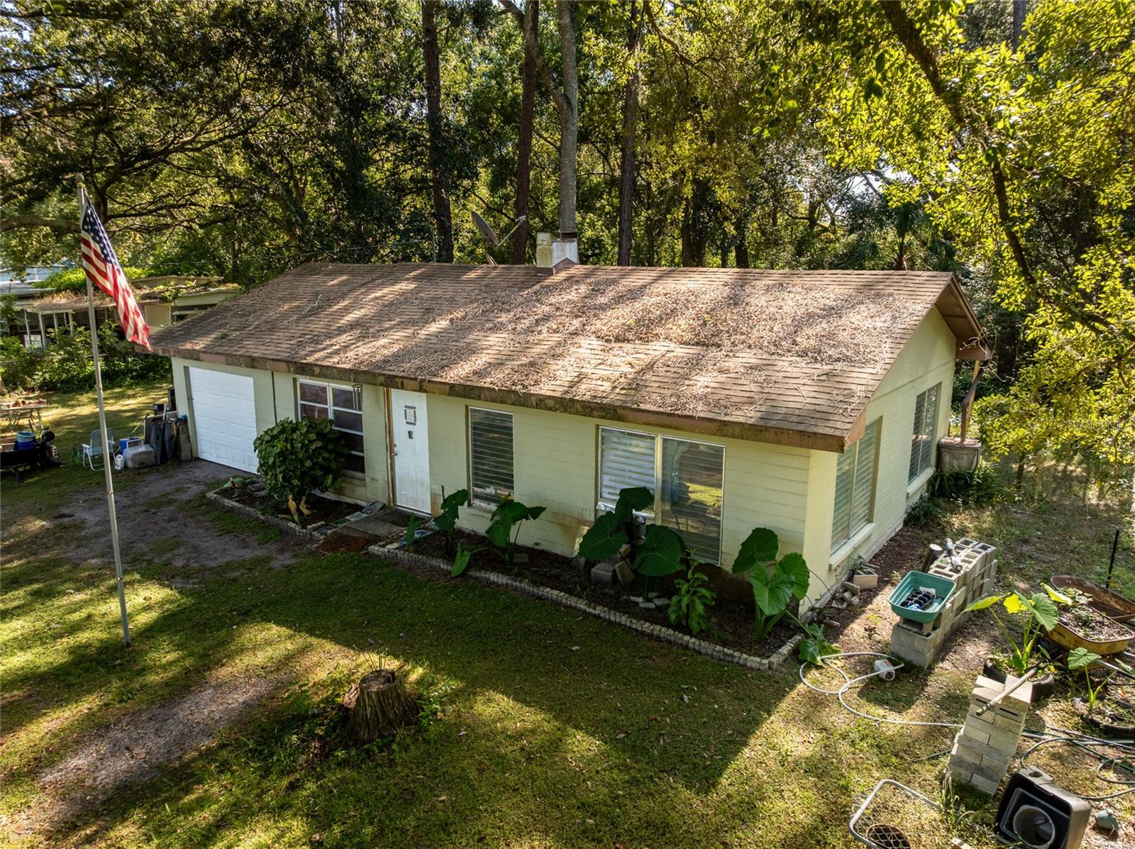 Photo of 27726 LUELLA AVENUE PAISLEY FL 32767