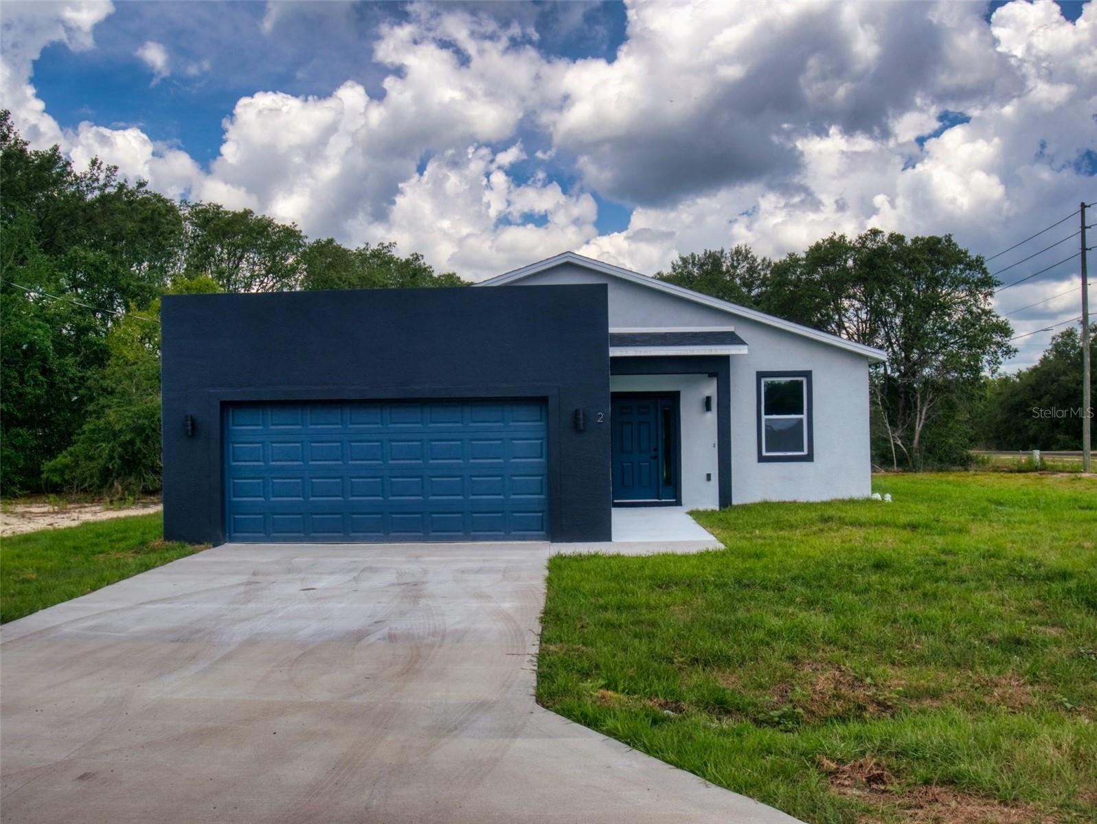 Photo of 2 GUAVA LANE OCKLAWAHA FL 32179