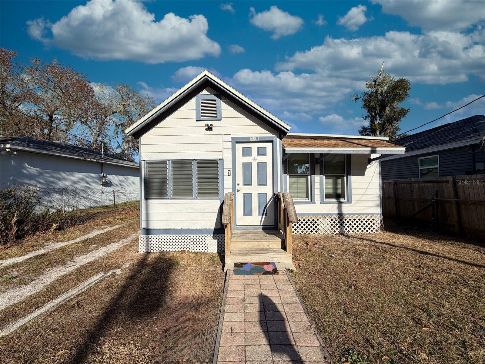 Photo of 335 MAPLE STREET DAYTONA BEACH FL 32114