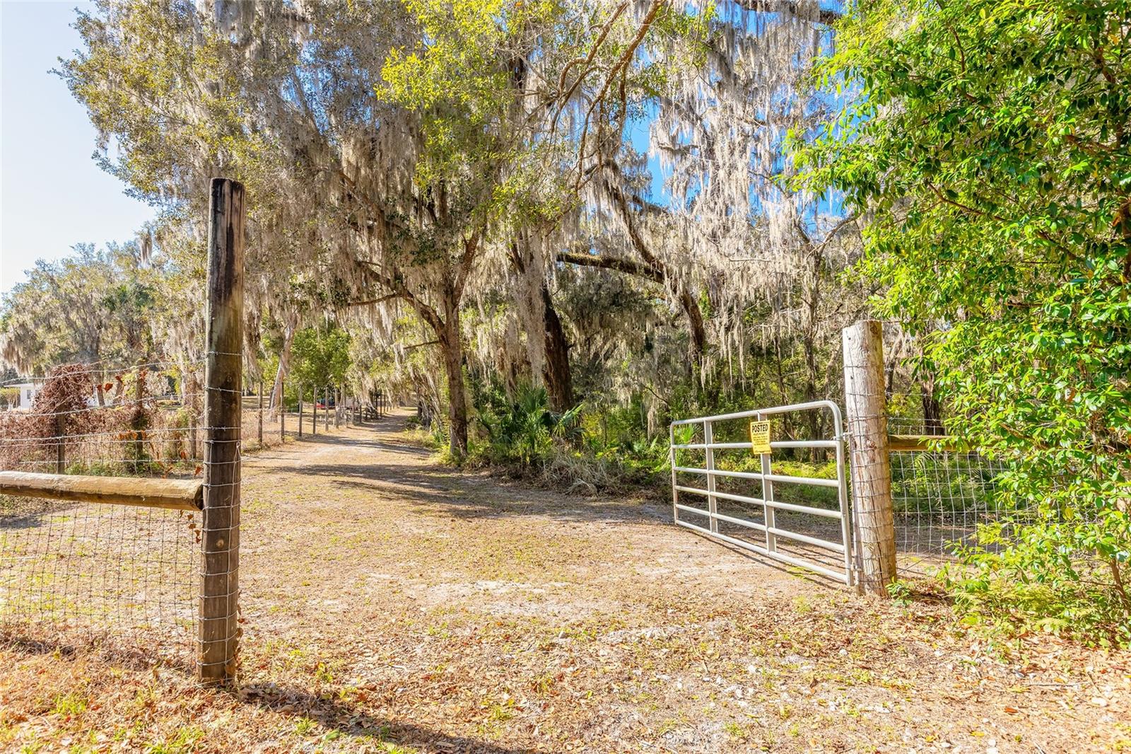 Photo of 2095 STONE ROAD DELAND FL 32720