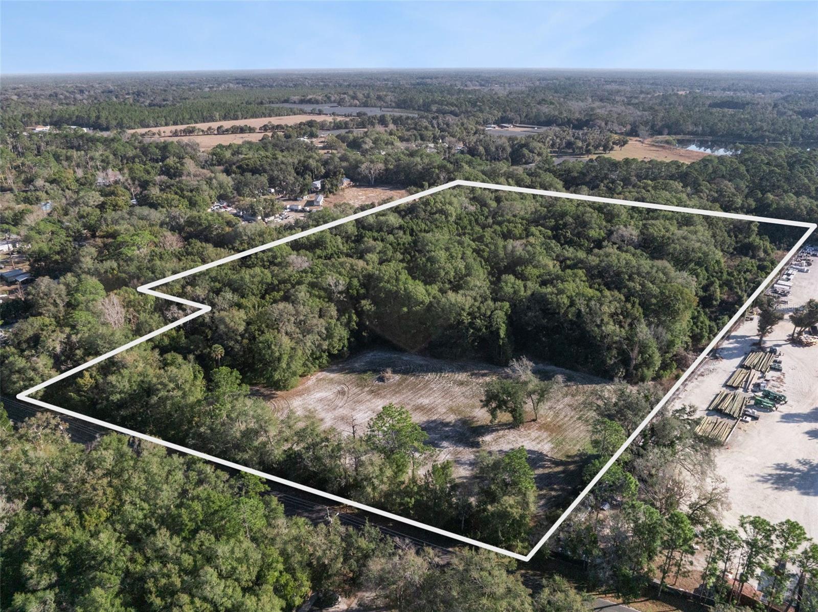Photo of 589 S VOLUSIA AVENUE PIERSON FL 32180
