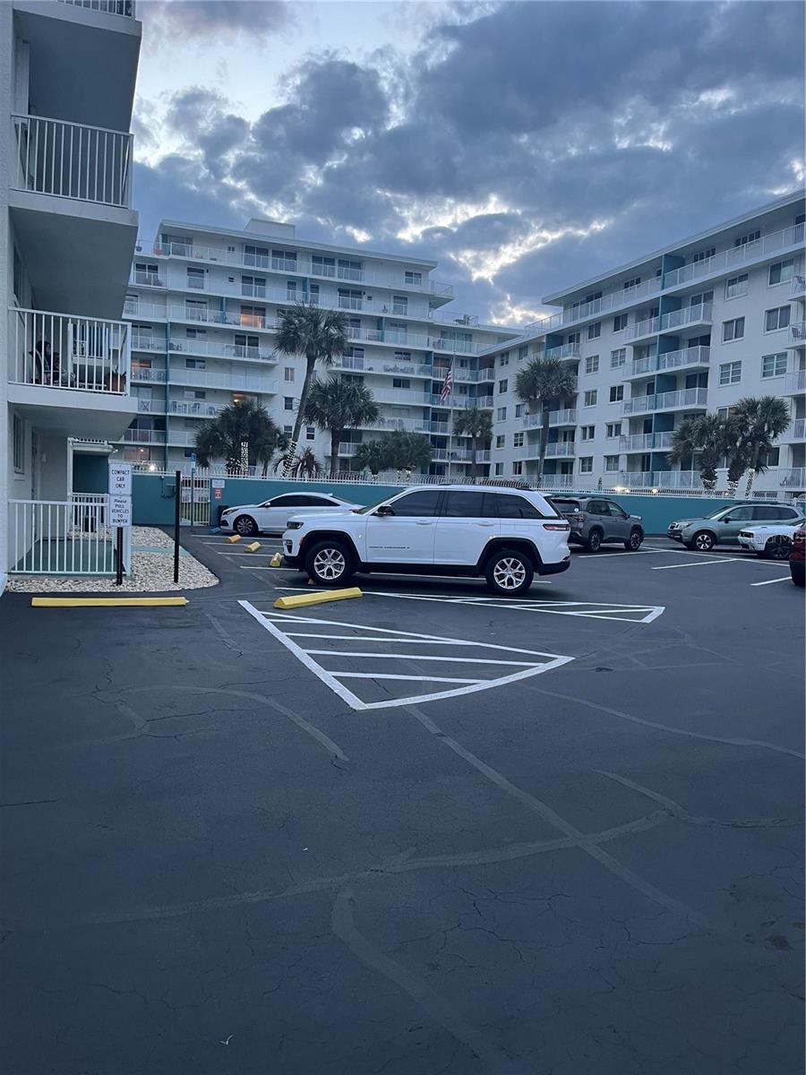 Photo of 2727 N ATLANTIC AVENUE #414 DAYTONA BEACH FL 32118