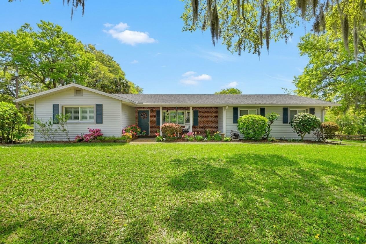 Photo of 2259 S SPRING GARDEN AVENUE DELAND FL 32720