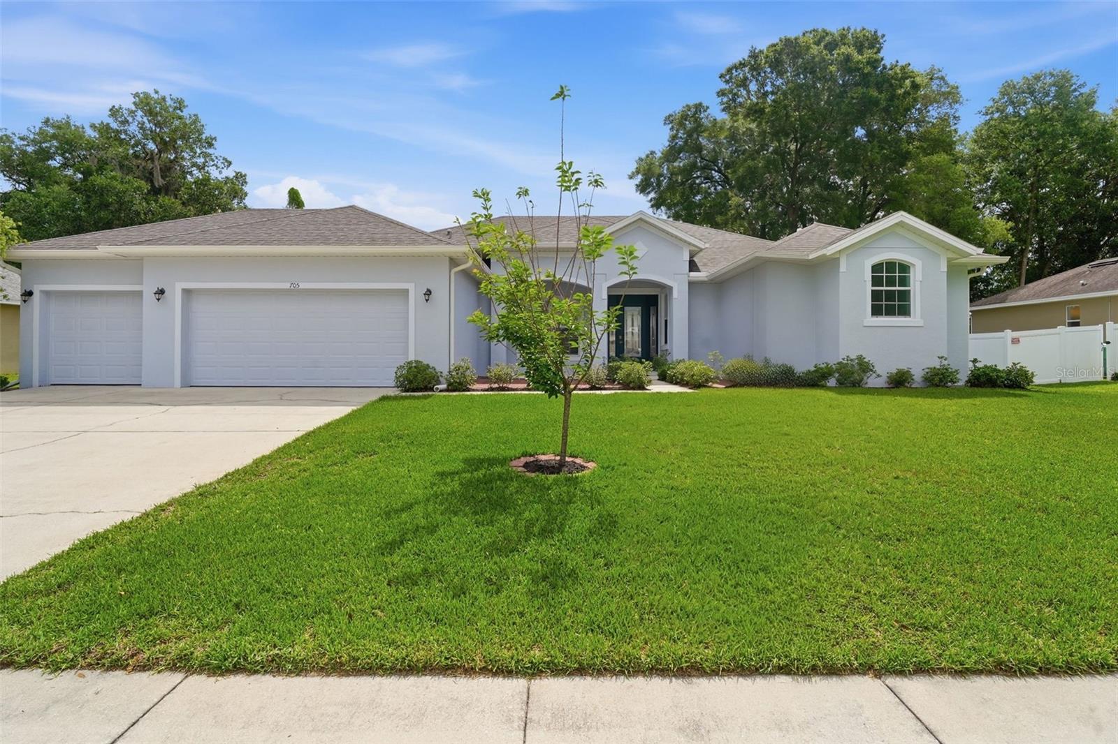 Photo of 705 OSTRICH FERN LANE DELAND FL 32720
