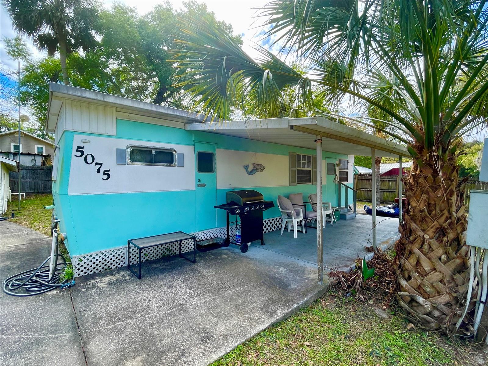 Photo of 5075 CENTRAL AVENUE DE LEON SPRINGS FL 32130