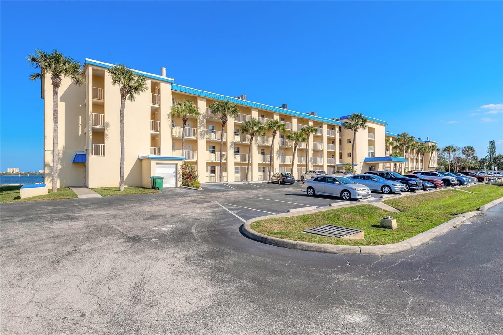 Photo of 3131 S RIDGEWOOD AVENUE #101 SOUTH DAYTONA FL 32119