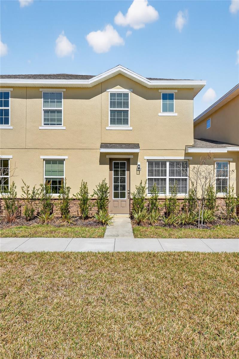 Photo of 172 HOLLY VILLAGE DRIVE DAVENPORT FL 33837