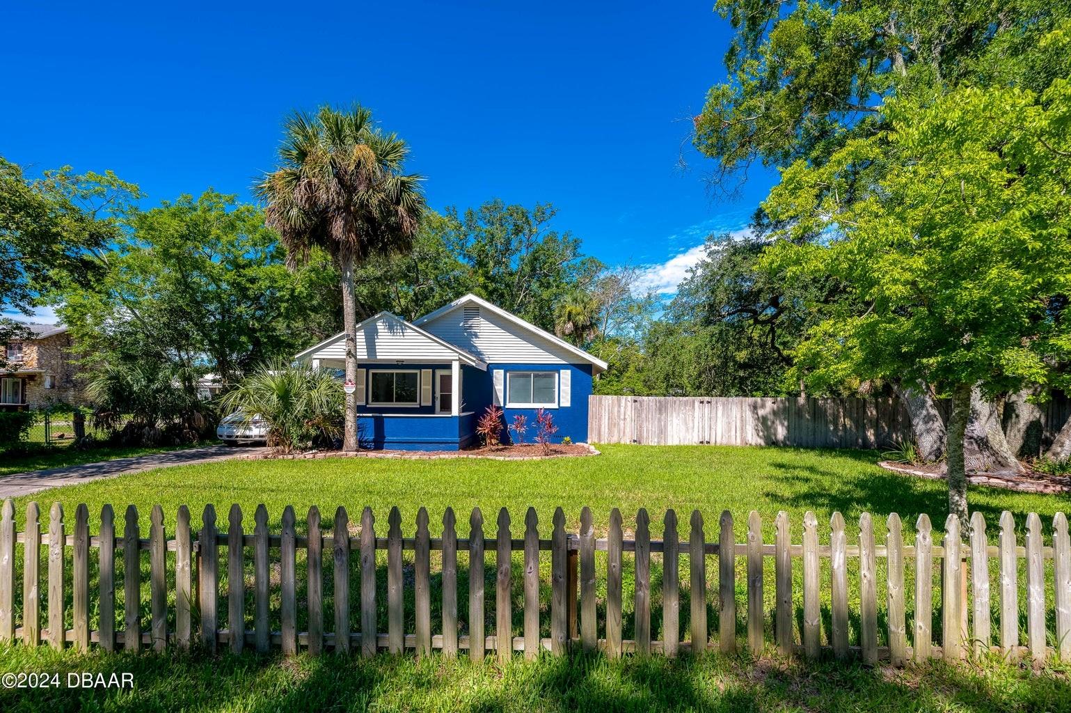 Photo of 112 CENTER STREET DAYTONA BEACH FL 32117