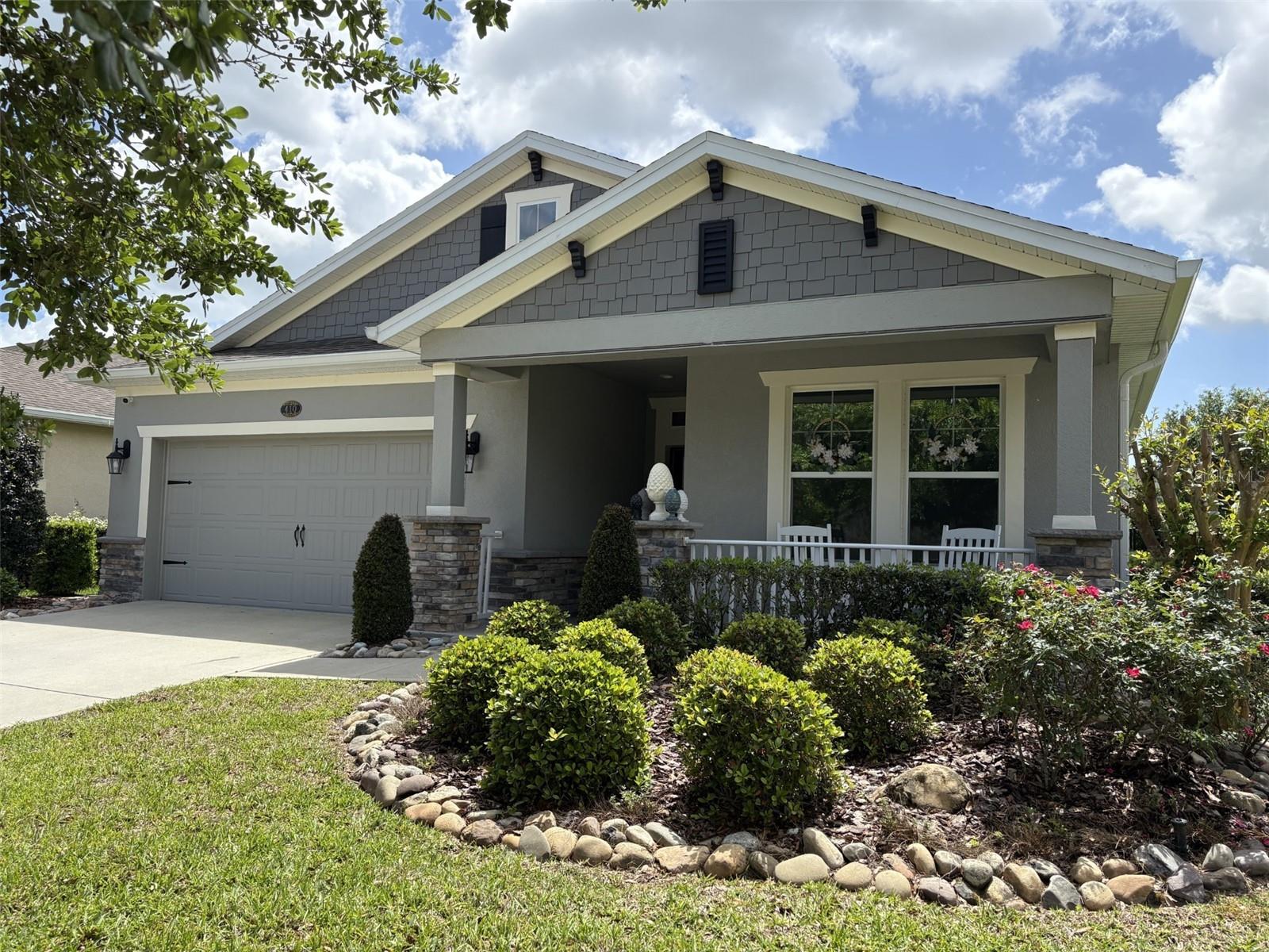 Photo of 410 E FREESIA COURT DELAND FL 32724