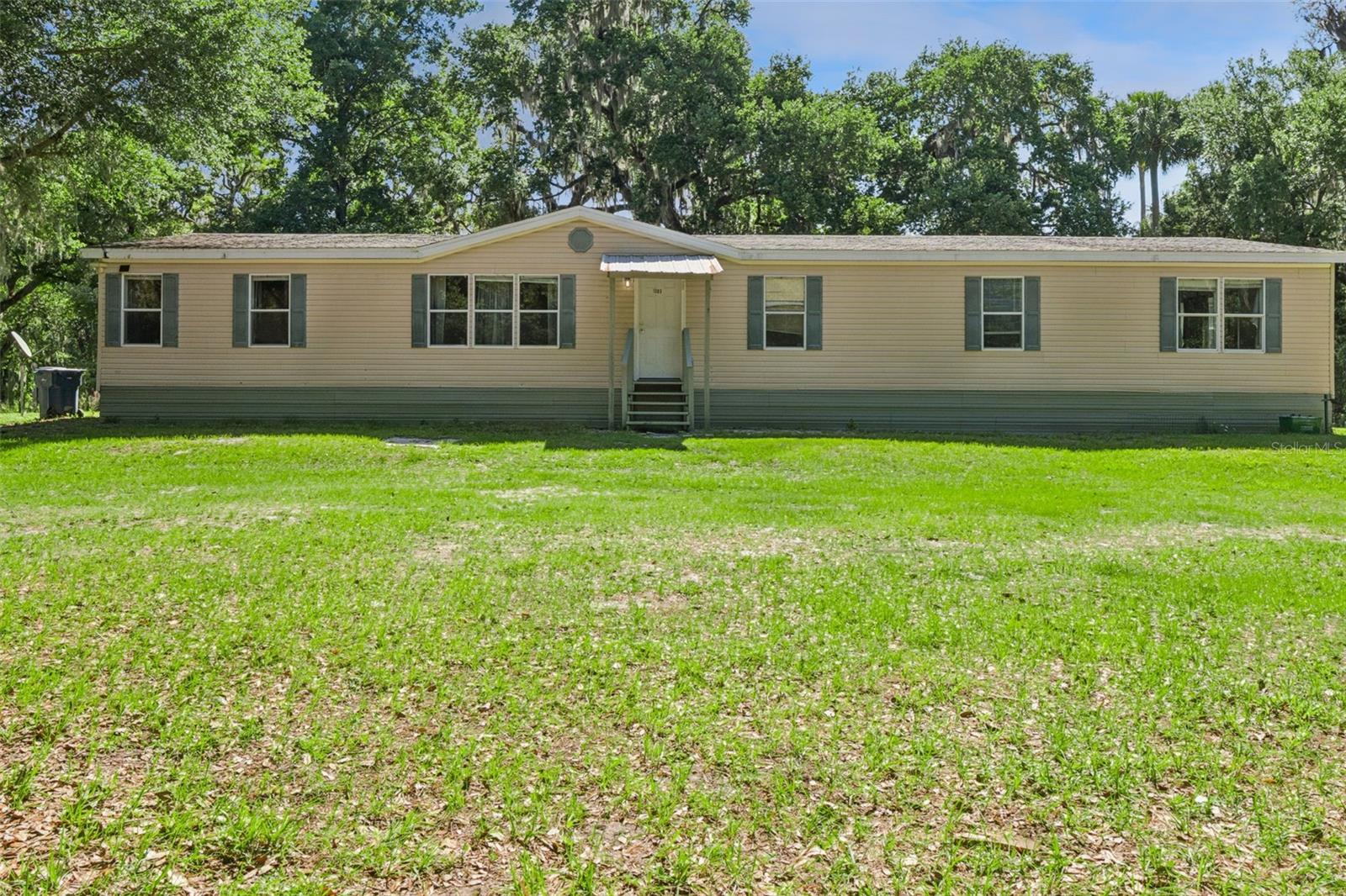 Photo of 1305 CHURCH STREET PIERSON FL 32180
