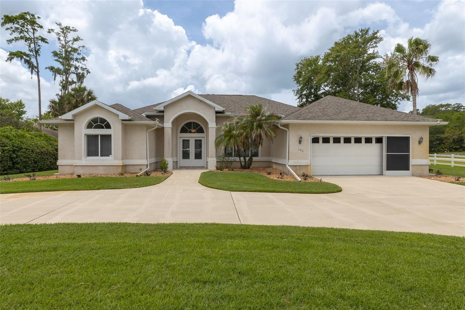 Photo of 100 PARADISE VALLEY COURT DAYTONA BEACH FL 32114