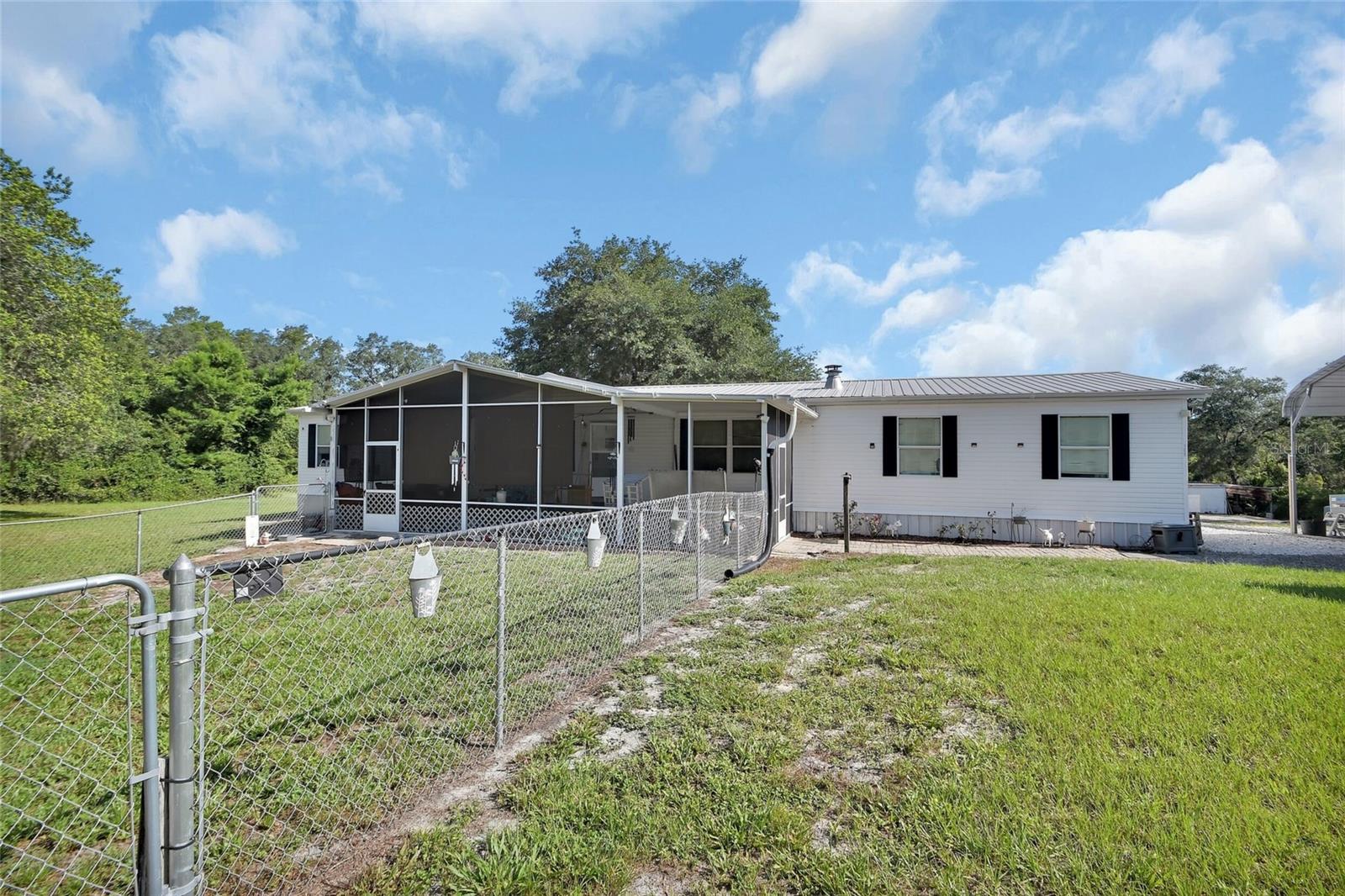 Photo of 38846 FOREST DRIVE EUSTIS FL 32736