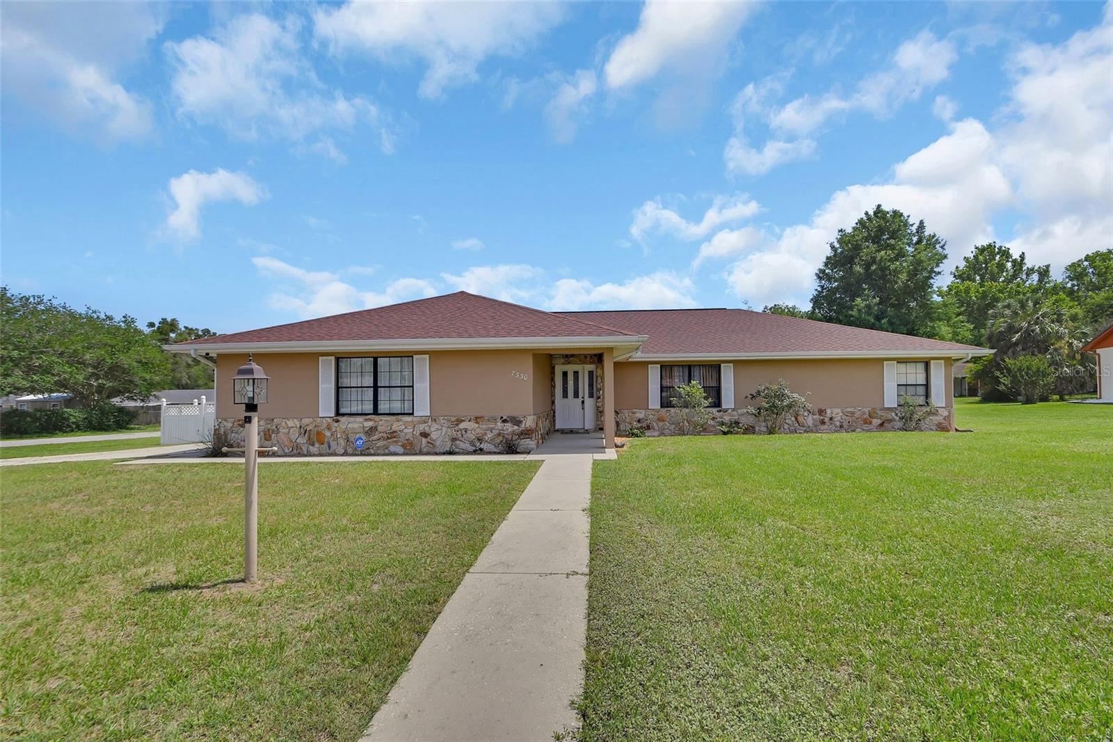 Photo of 7330 SE 109TH PLACE BELLEVIEW FL 34420