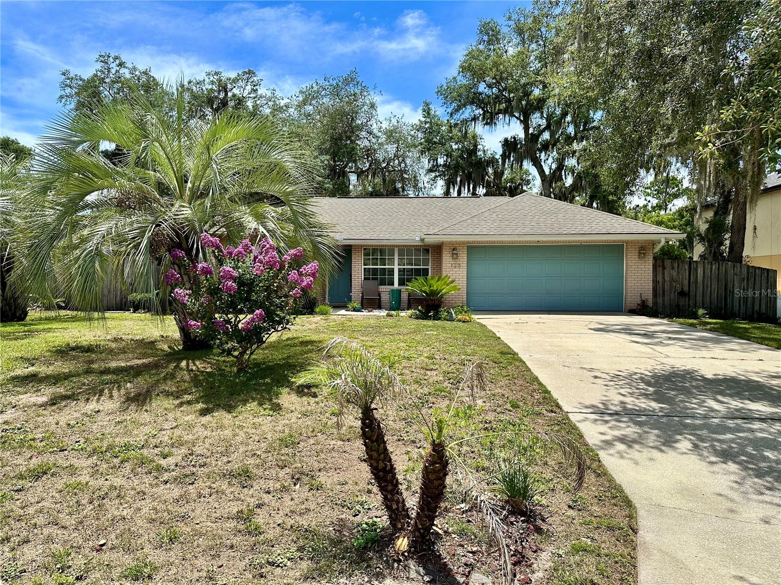Photo of 120 CHAMPLAIN DRIVE DELTONA FL 32725