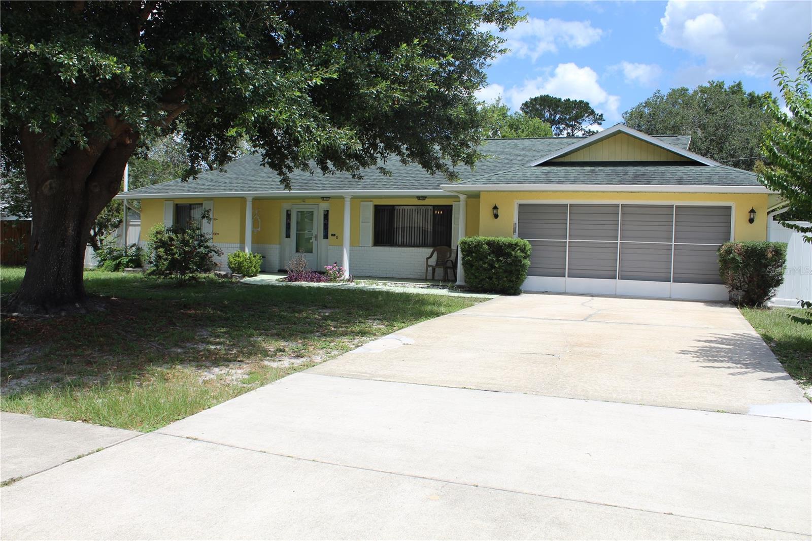 Photo of 2203 INDIA BLVD DELTONA FL 32738