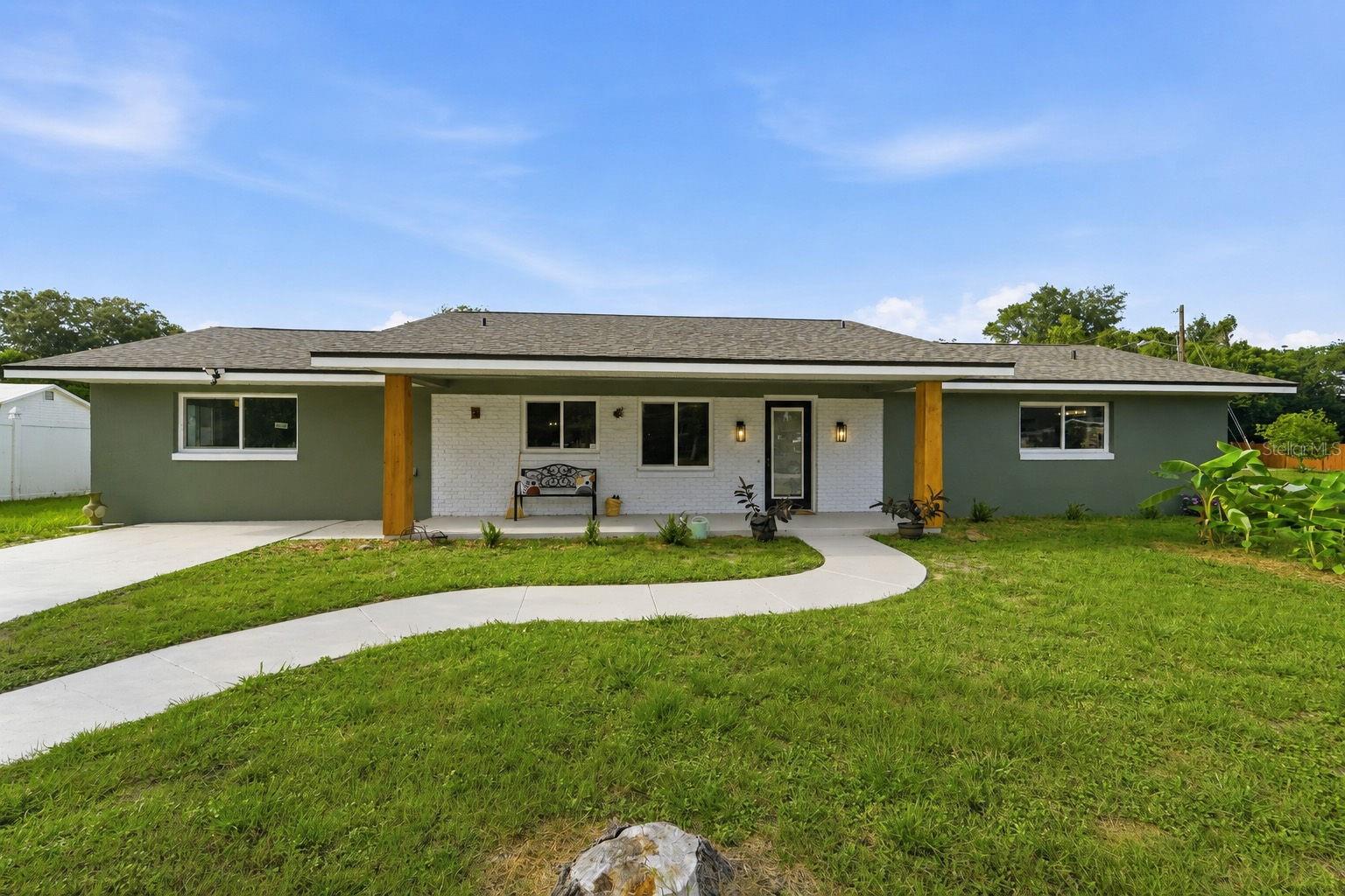 Photo of 525 E ROBERTS STREET ORANGE CITY FL 32763