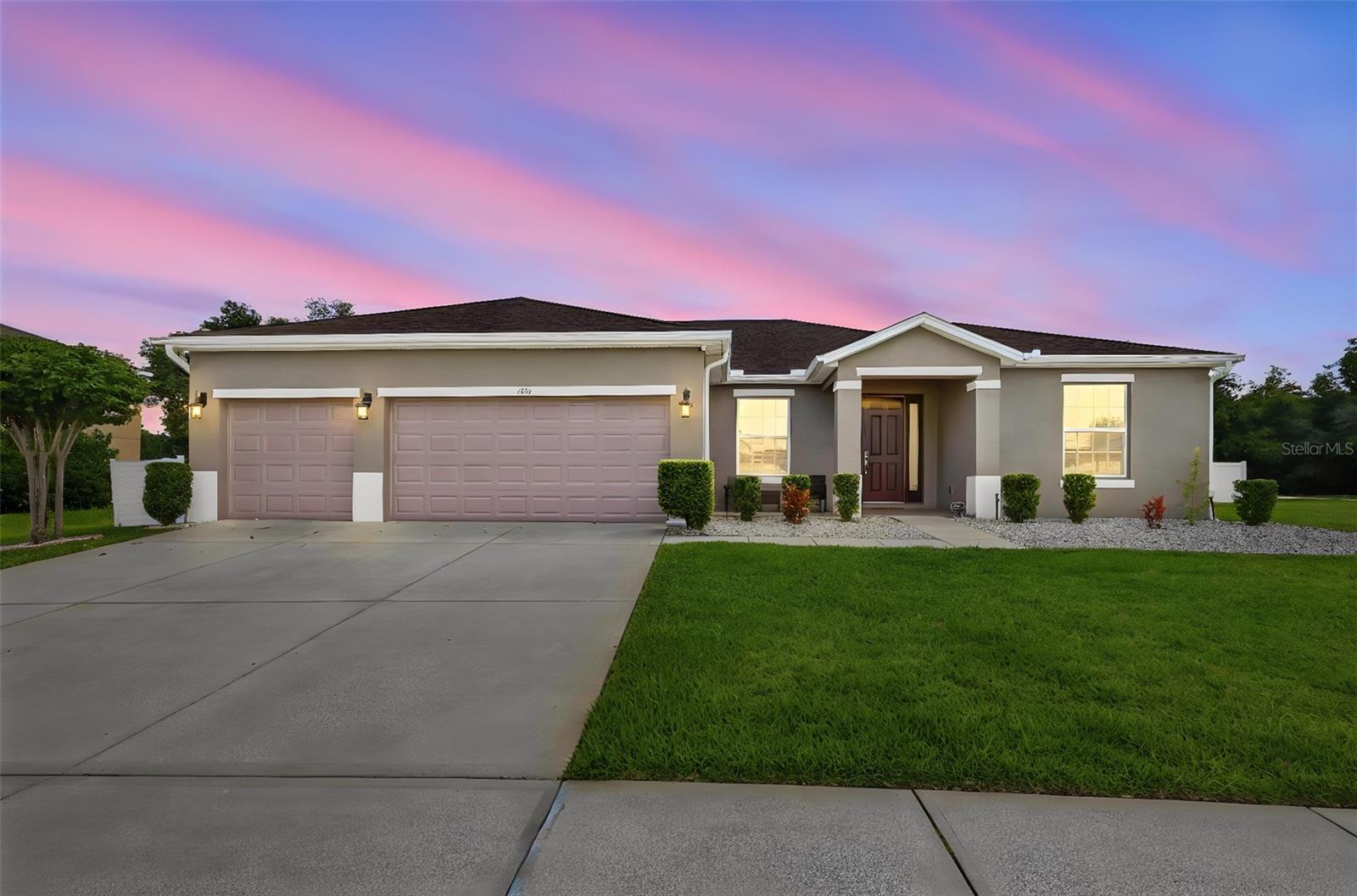 Photo of 1346 LAKE BATON DRIVE DELTONA FL 32725